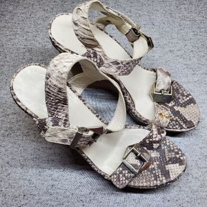 Stuart Weitzman Wedge Snake Skin Sandles Sz 7m